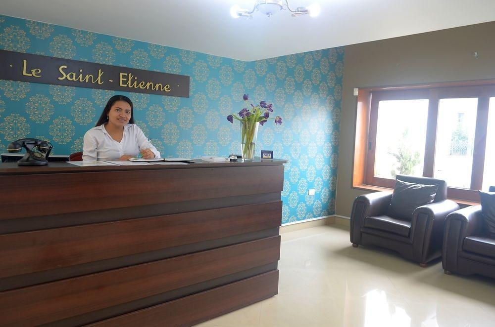 Auberge de jeunesse Le Saint-Etienne à Trujillo Extérieur photo